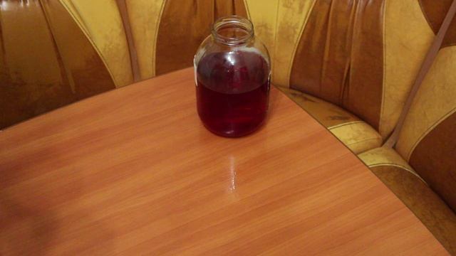 Приготовили вкусную настойку на садовой клюкве и оформили красивую бутылку. смотреть онлайн