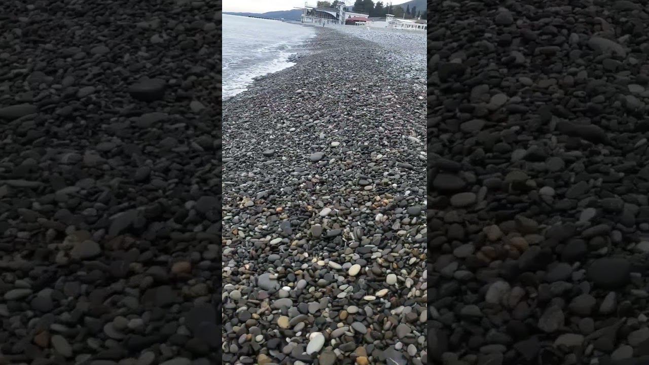 О погоде на 18 октября Лазарвское: Шарик пока на месте ☁️Днём +15°...+16° Облачно #shorts смотреть онлайн