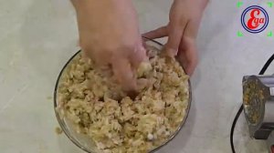 За уши не оттащишь! Сочные и ароматные чебуреки с квашеной капустой и грудинкой