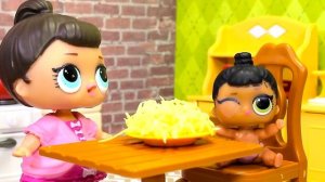 Куклы ЛОЛ СМЕШНЫЕ ВИДЕО #10 / Истории с Сюрпризами LOL dolls