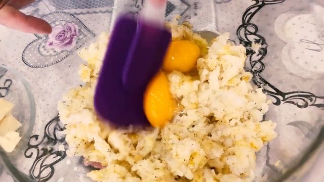 Из ничего за 15 МИНУТ. Закуска КАРТОФЕЛЬНЫЕ ПАЛОЧКИ с сыром на сковороде. Любим такие рецепты.