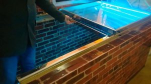 Раздвижной козырек над приямком, входом в подвал