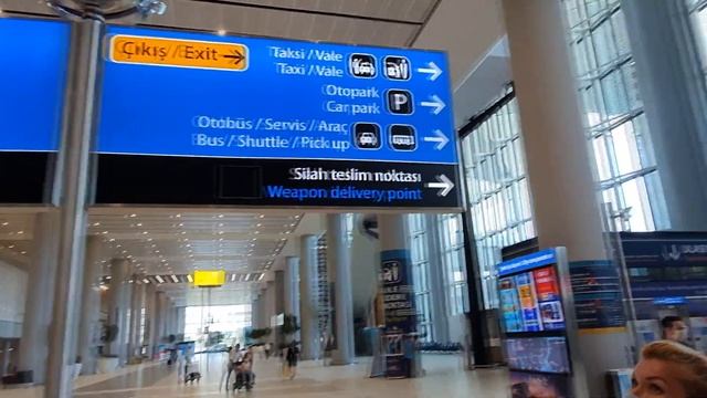 Как добраться из нового аэропорта Стамбул в центр города ✈ IST ✅ From Istanbul Airport To  Center