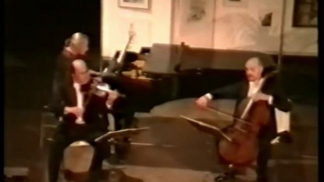 F.Chopin - Trio op.8 -  Rubinstein Trio  -  A.Wesolowska - A.Kostecki - S.Firlej