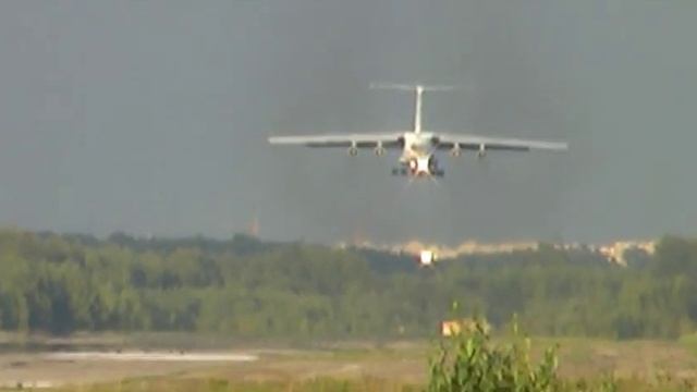 Учебно тренировочные полёты Ил-76 смотреть онлайн