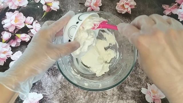 Крем чиз на масле для прослойки,  украшения и выравнивания торта./Cream cheese in butter.