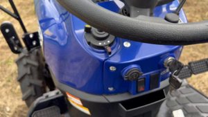 Минитрактор кубота Farmtrac FT35.