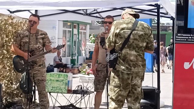 ребята классно поют