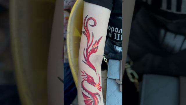 Боди Арт мини. #дракон #handart #facepainting #аквагрим #паркгагарина #парк #художник #паук #жарптиц