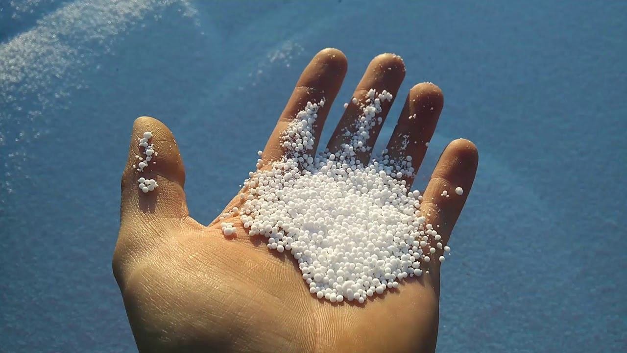 Азотная подкормка озимого ячменя.