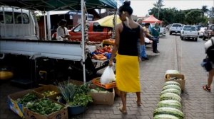 Рапа Нуи - один из самых удалённых островов мира. Скрытые тела Моаи и жизнь острова Пасхи сейчас.
