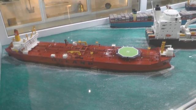 МОРСКОЙ МУЗЕЙ в Сафари парке. Геленджик смотреть онлайн