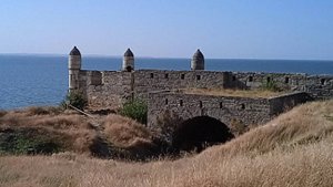 Прогулка на руины османской крепости Ени кале