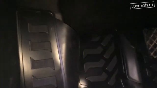 3D автомобильные коврики в салон Volkswagen Tiguan II (Фольксваген Тигуан 2) 2016-н.в. LUXMATS