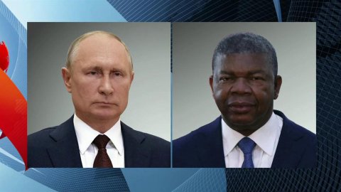 Ситуацию на Украине Владимир Путин обсудил по телефону с президентом Анголы