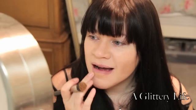 Basic Contouring and Highlighting using a few of my favorite MAC products! смотреть онлайн