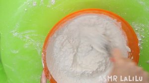 ASMR мел. Заливаю в форму мел. Как сделать сердце из мела. LaLiLu Crunchy