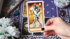 Онлайн гадание Таро/Нужна ли я ему сегодня? Нуждается ли он во мне сегодня?