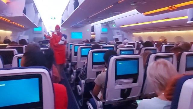 Летим дальше. Пересадка в "Шереметьево" смотреть онлайн