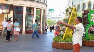 ОЛЕГ КОНОВАЛОВ  “Любовь и бедность”  В. Казенев - Р Бернс