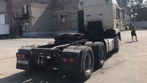 Краткий видеообзор тягача Man Tga 2008 г.в. 6*4 на бортовых редукторах