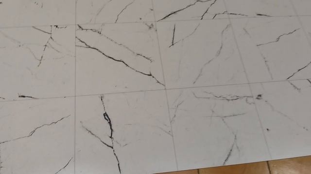 Линолеум полукоммерческий Leoline® IVC GOLDLINE Мирабель 001