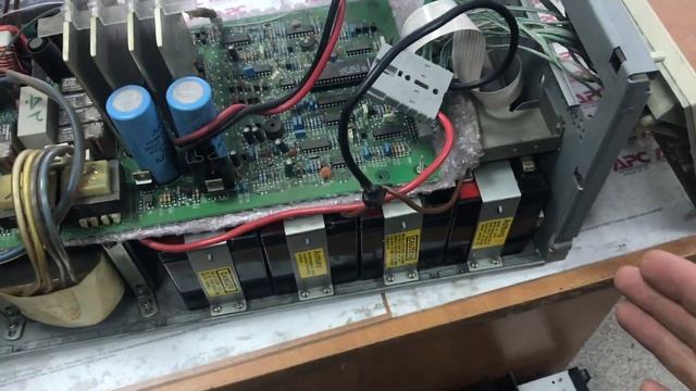 Продолжение корча - когда постоянно экономишь на батареях.. смотреть онлайн