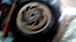Замена подшипников переднего колеса kugo m4