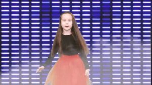 Папа вам не мама - ДРУЗЬЯ. Дети поют песню про папу.