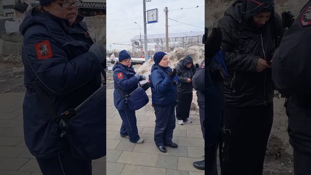 Мэрский департамент транспорта Москвы Ликсутова издевается над гостями столицы #собянинневывозит💯😡🫵