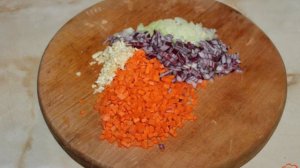 Свекольный борщ с пекинской капустой и курицей