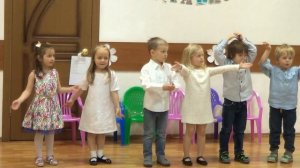 Детский утренник. Танец "Лошадка". Детские танцы. Открытый урок для родителей. Праздник Весны.