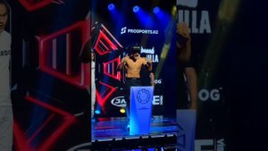 Erkebulan Toktar Odilxonni ustindan kulib tashladi