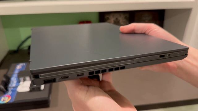 UNBOXING ASUS Zenbook DUO 2024 - Dual Screens! смотреть онлайн