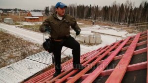 Правильный монтаж металлочерепицы и мансардного утепления. Шаговая обрешетка под металлочерепицу.