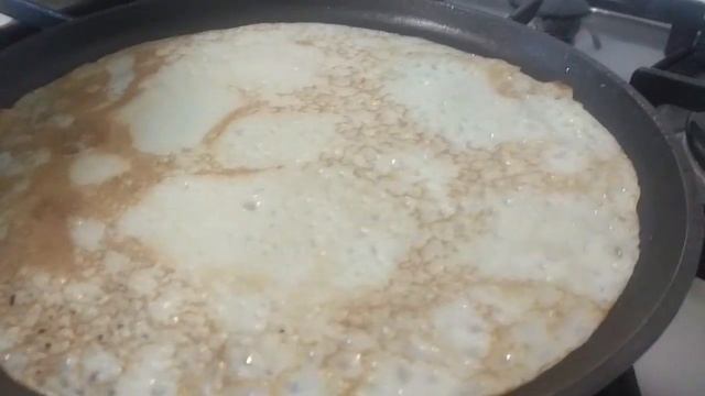 Блинчики с красной икрой!