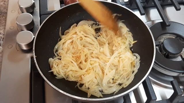 Салат с кальмарами и рисом. ПРОСТО и невероятно ВКУСНО! ??? смотреть онлайн