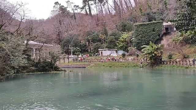 Новоафонский водопад смотреть онлайн