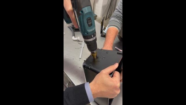 Инструкция: Бак для воды с поплавковым клапаном и крышкой 5л на 2-выхода, LUBING: 4202 смотреть онлайн