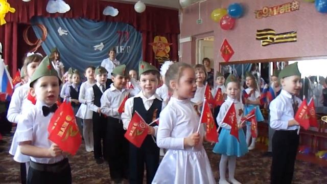 Песня "СОЛНЫШКО ПОБЕДЫ"
