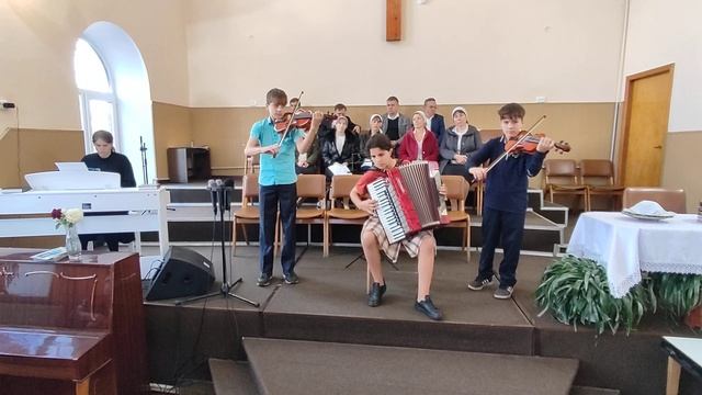 5.10.2023 Пустыней греховной, земной; Оркестр семьи Кристапчуков смотреть онлайн