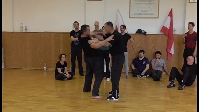 Русский рукопашный бой - стиль Соловьева . Шокирующие удары и воздействия на болевые точки . Берлин смотреть онлайн