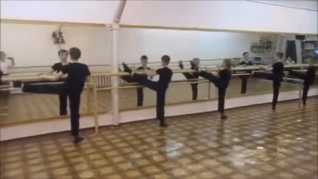 Открытый урок народно-сценического танца ОХК "Гармония"