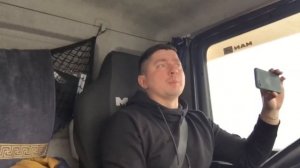 Работа на транспортную компанию или самостоятельный поиск груза. Работа водителем С категории.
