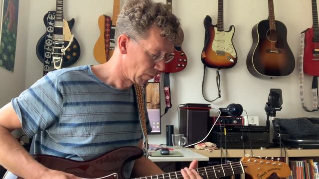 Squier classic vibe 70s stratocaster walnut смотреть онлайн