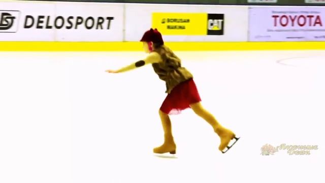 ☺ Очень красивое Детское ФИГУРНОЕ КАТАНИЕ |children's figure skating|.Марина Майская,8лет