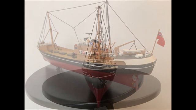Northsea Fishing Trawler 1/142 Revell