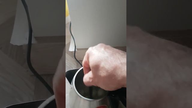 Готовим пельмени в электро чайнике смотреть онлайн