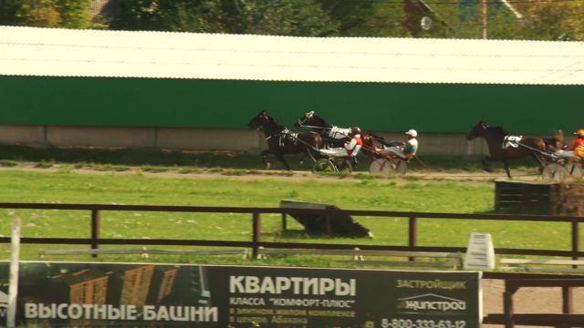 3.09.2022.гАбакан Приз Павлина для лошадей старшего возраста Рысистых пород 2400м