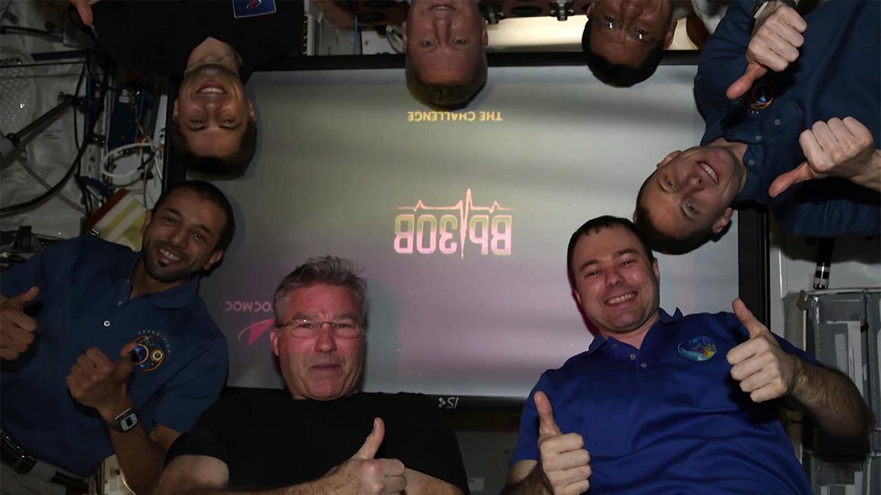 Экипаж Международной космической станции посмотрел на орбите фильм-сенсацию "Вызов"